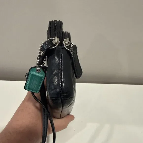 Coach Wristlet Black Leather Wallet Double Zip Striped Legacy Satin Lining 8x4 - Picture 6 of 16